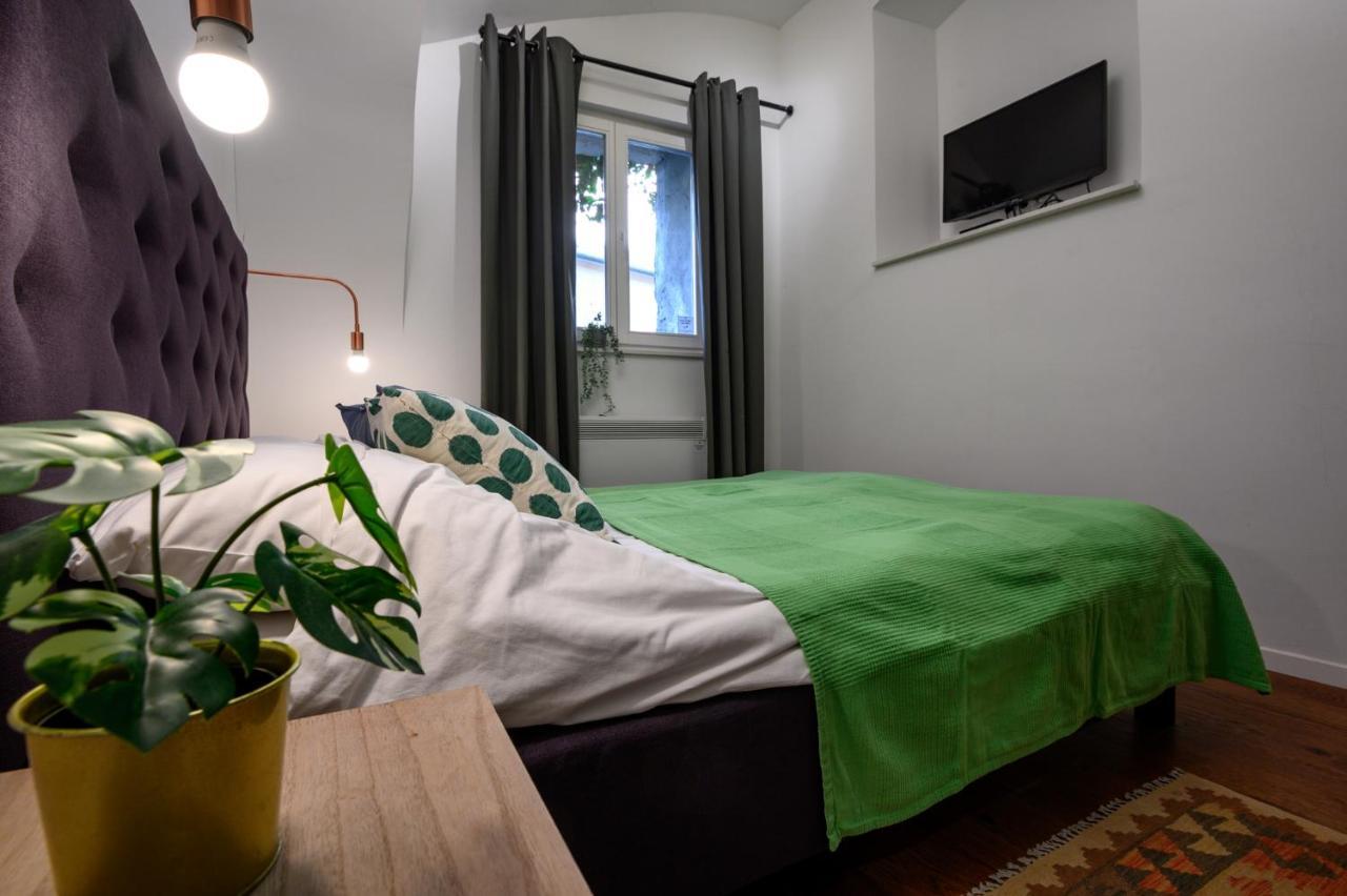 Swanky Old Town Apartment Zagrzeb Zewnętrze zdjęcie